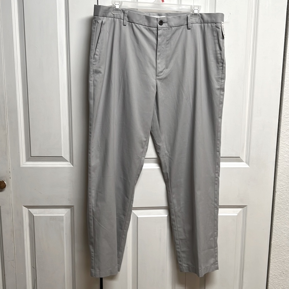 Amazon Essential Light Gray Cotton Blend Flat Front Pants 42 x 32 Classic NWT